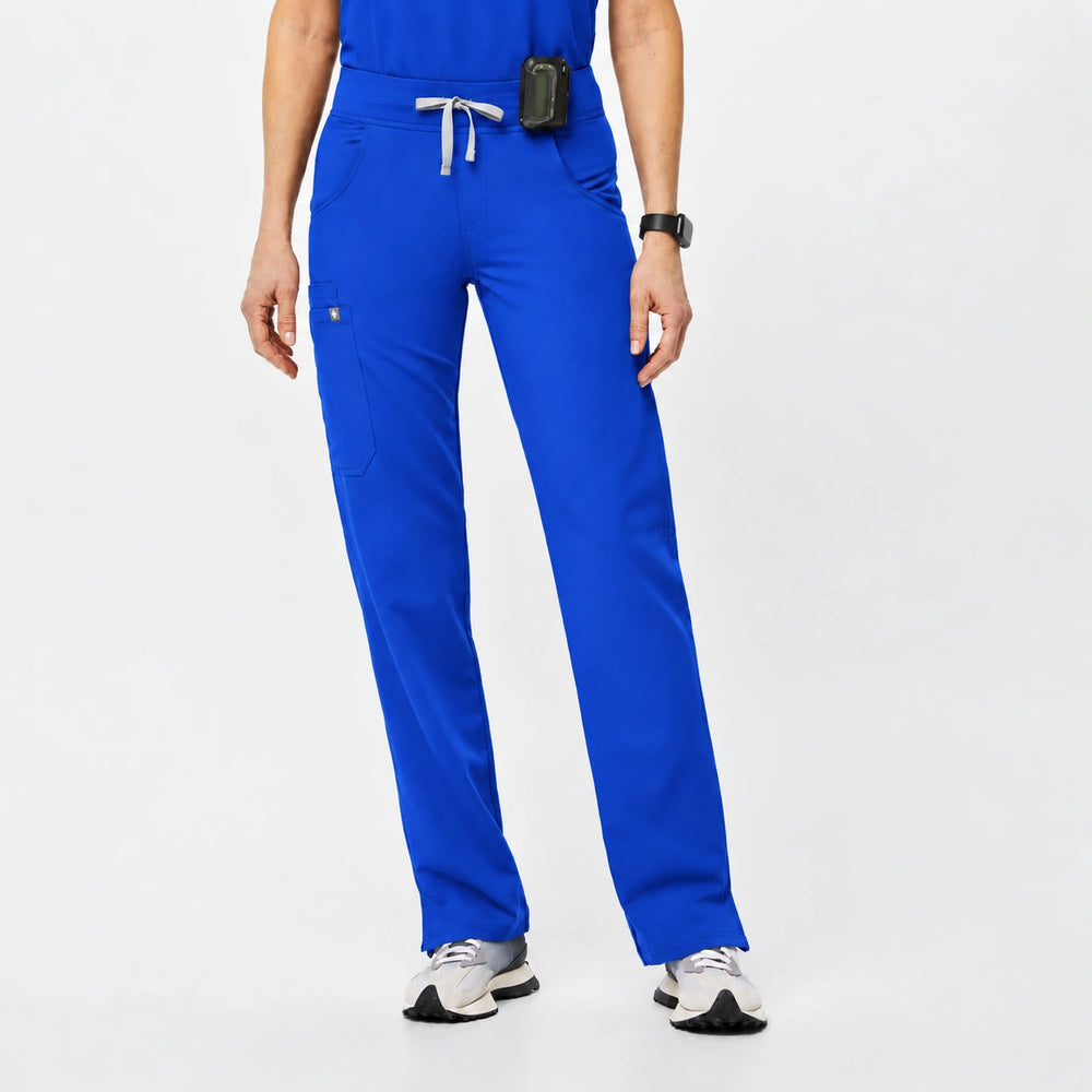 Thrads Aeris™ — Women's Scrub Set