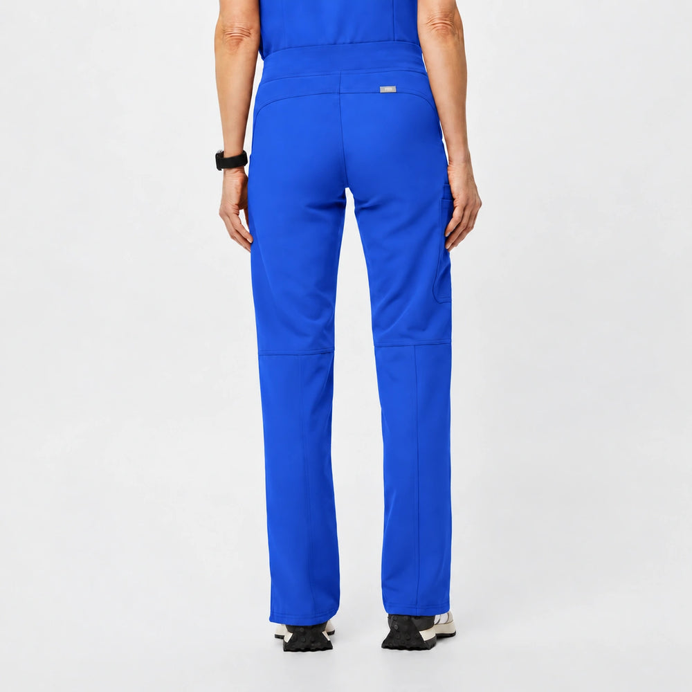 Thrads Aeris™ — Women's Scrub Set