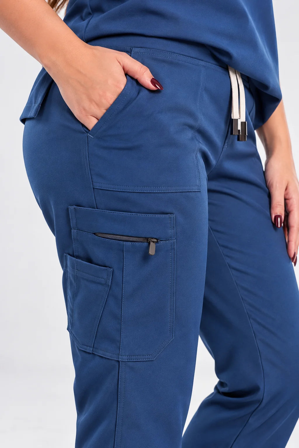 THRADS Aeris — Women's Scrub Set